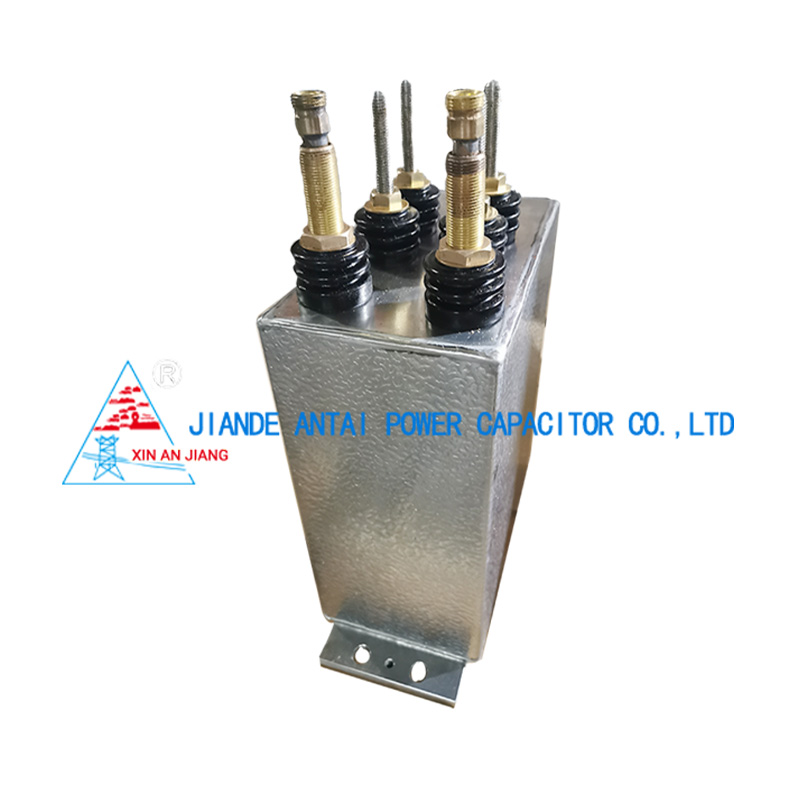 3.0kV 700Hz การเหนี่ยวนำความร้อนตัวเก็บประจุระบายความร้อน